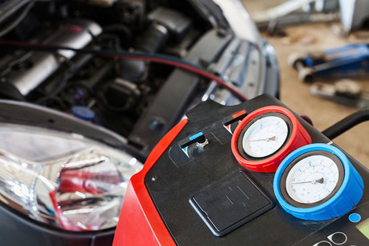 Schimb freon auto foto 0