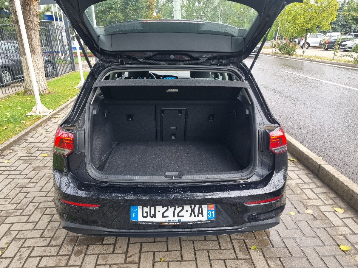 Volkswagen Golf 2023 photo 9