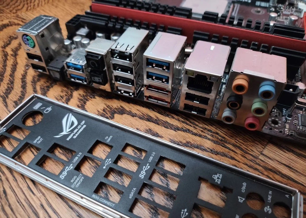 Asus Crosshair V Formula-Z Republic of Gamers фото 2