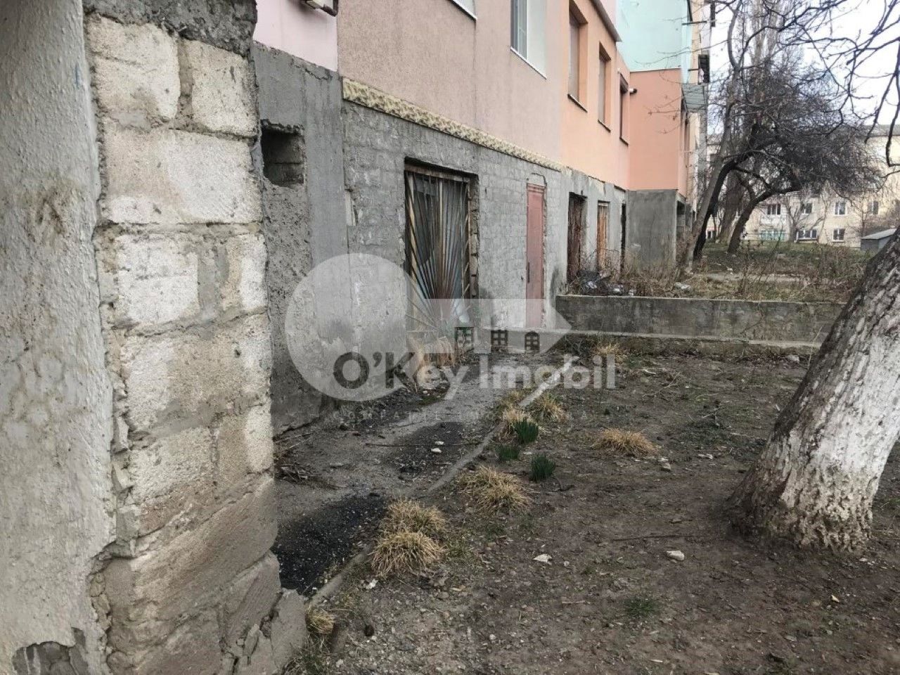 Încăperă nelocativă, demisol, 400 mp, Strășeni 72000 euro! foto 1