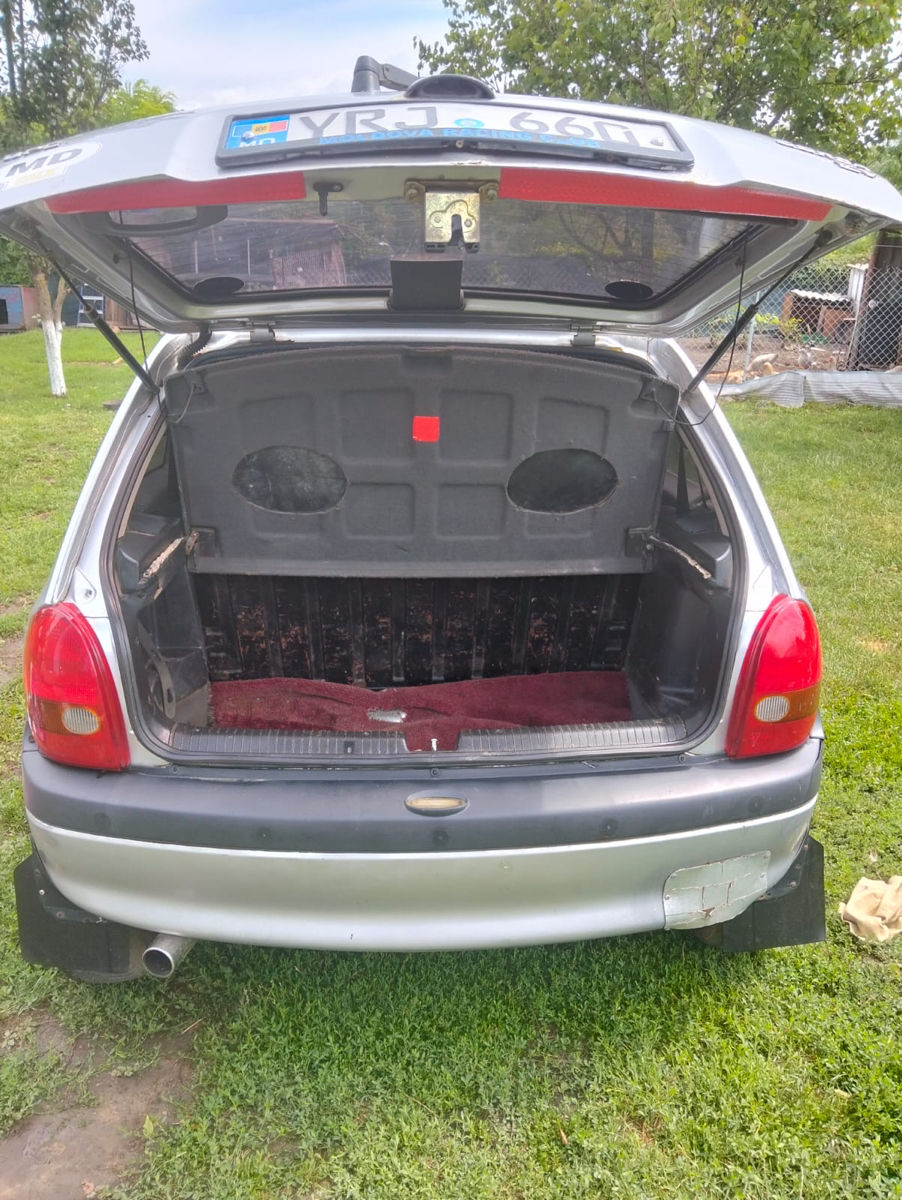 Opel Corsa foto 3
