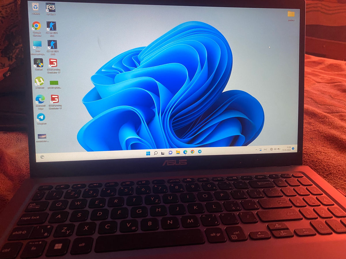 Asus x515m