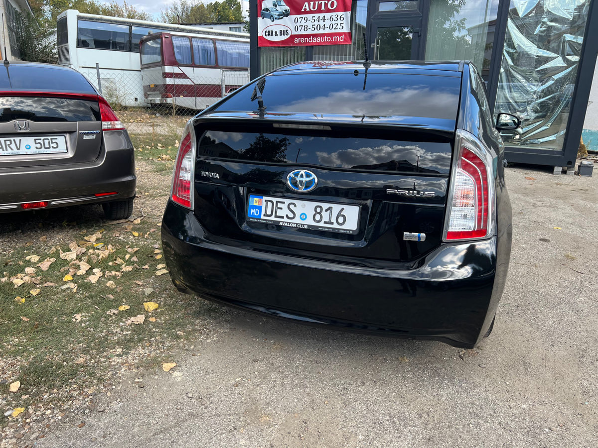 Chirie auto , Arenda auto, Rent a car foto 2