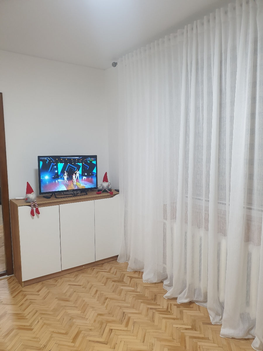 Apartament cu 2 camere, 57 m², Botanica, Chișinău foto 2