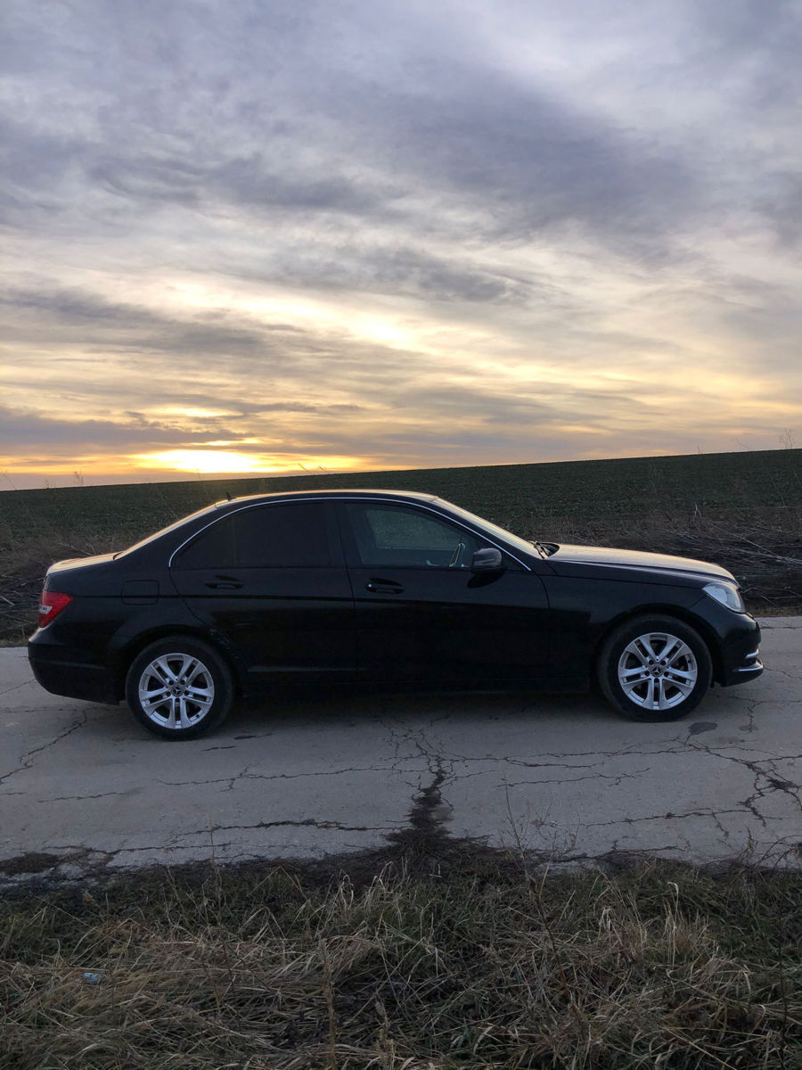 Piese auto Mercedes C-class an 2013 / w204 w205 dezmembrare auto foto 7