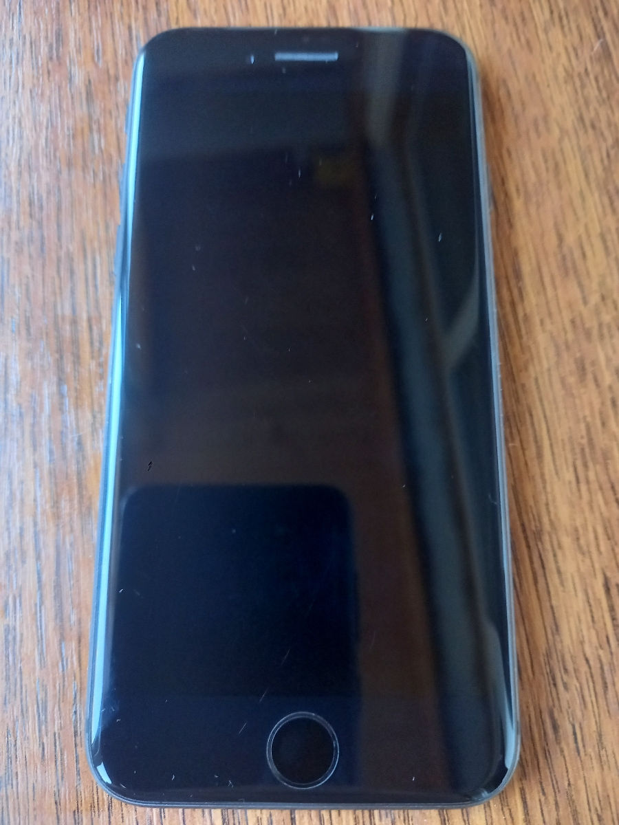 iPhone 8 foto 0