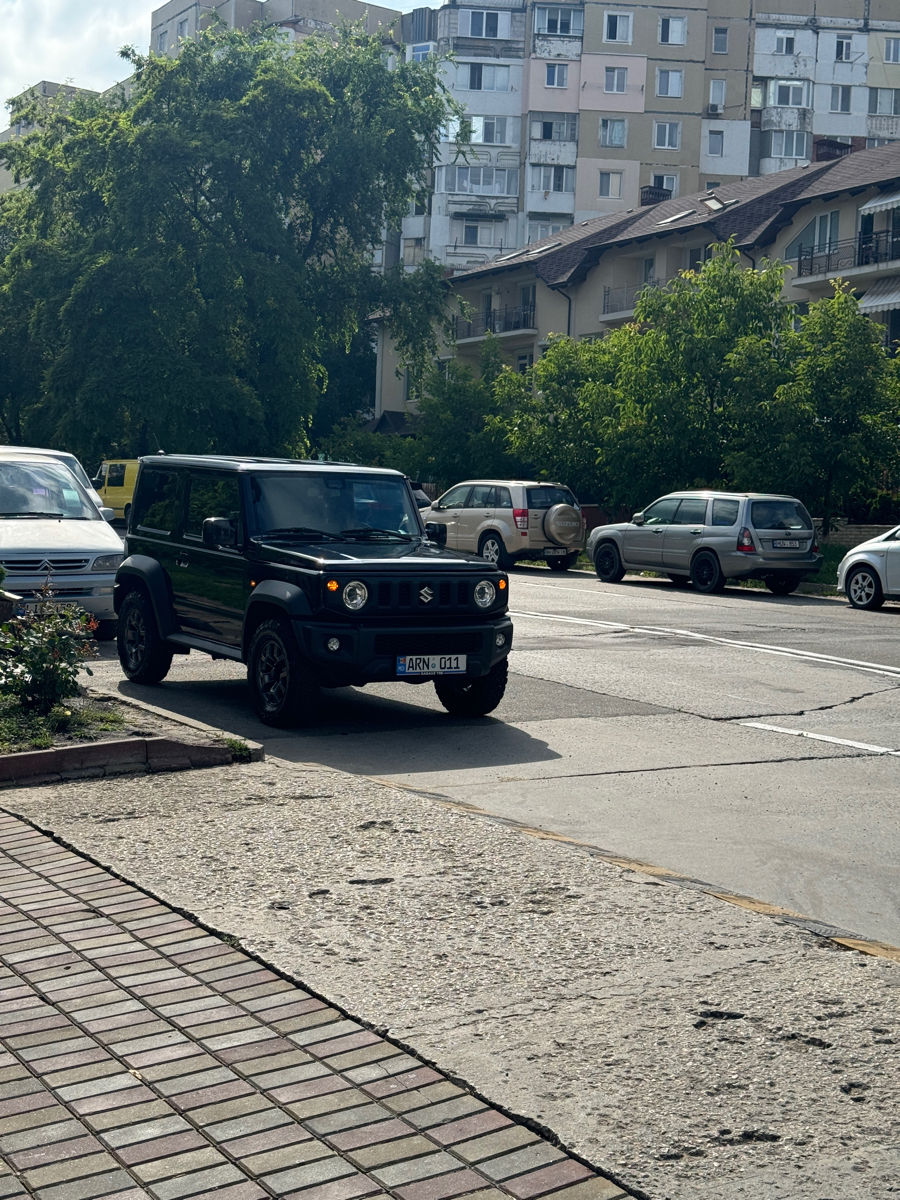 Suzuki Jimny foto 3