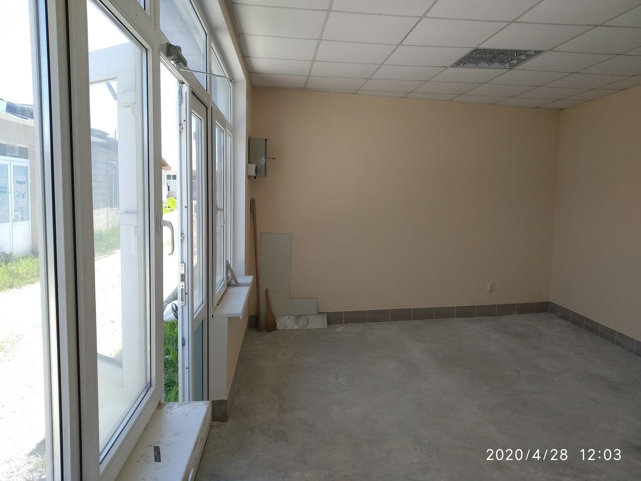 Spațiu comercial, 27 m², Bălți