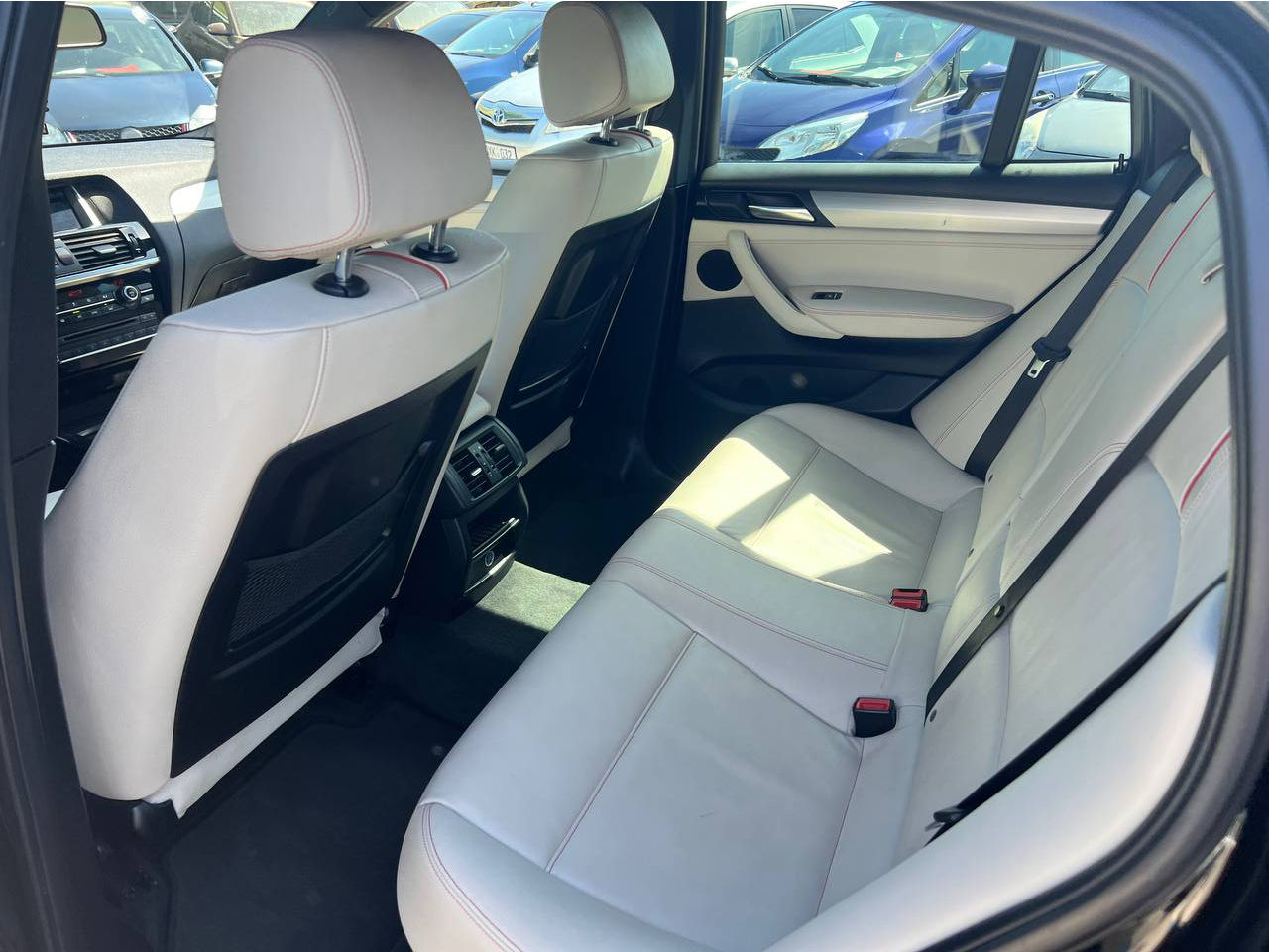 BMW X4 foto 8