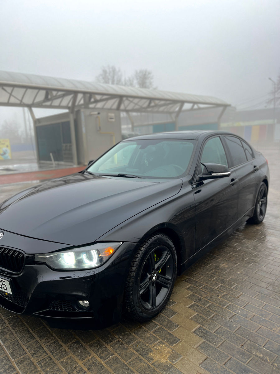 BMW 3 Series фото 1