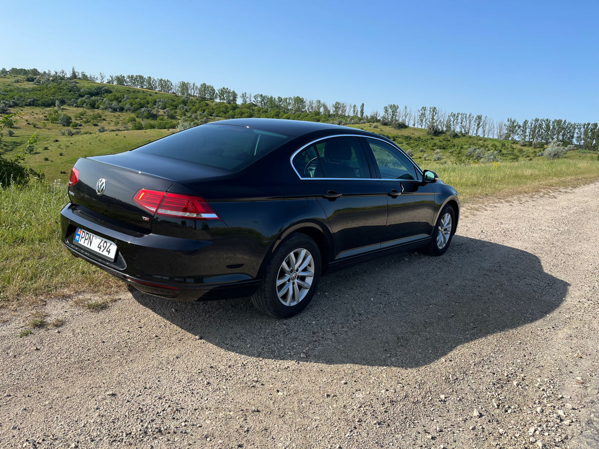 Volkswagen Passat foto 3