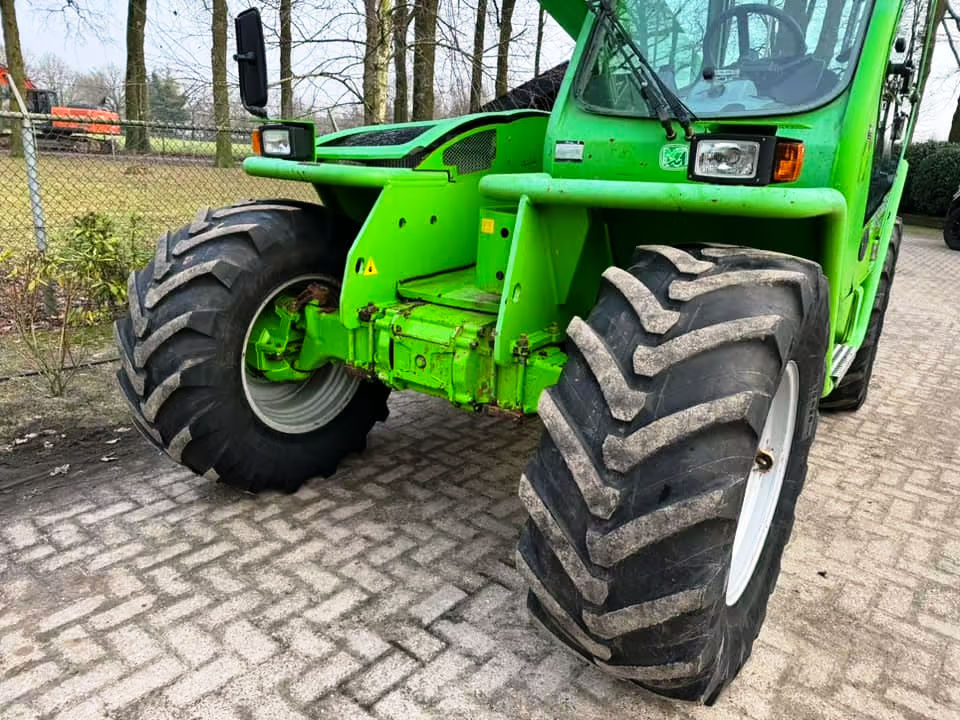 Телескопический погрузчик Merlo P40.7 2007 foto 4