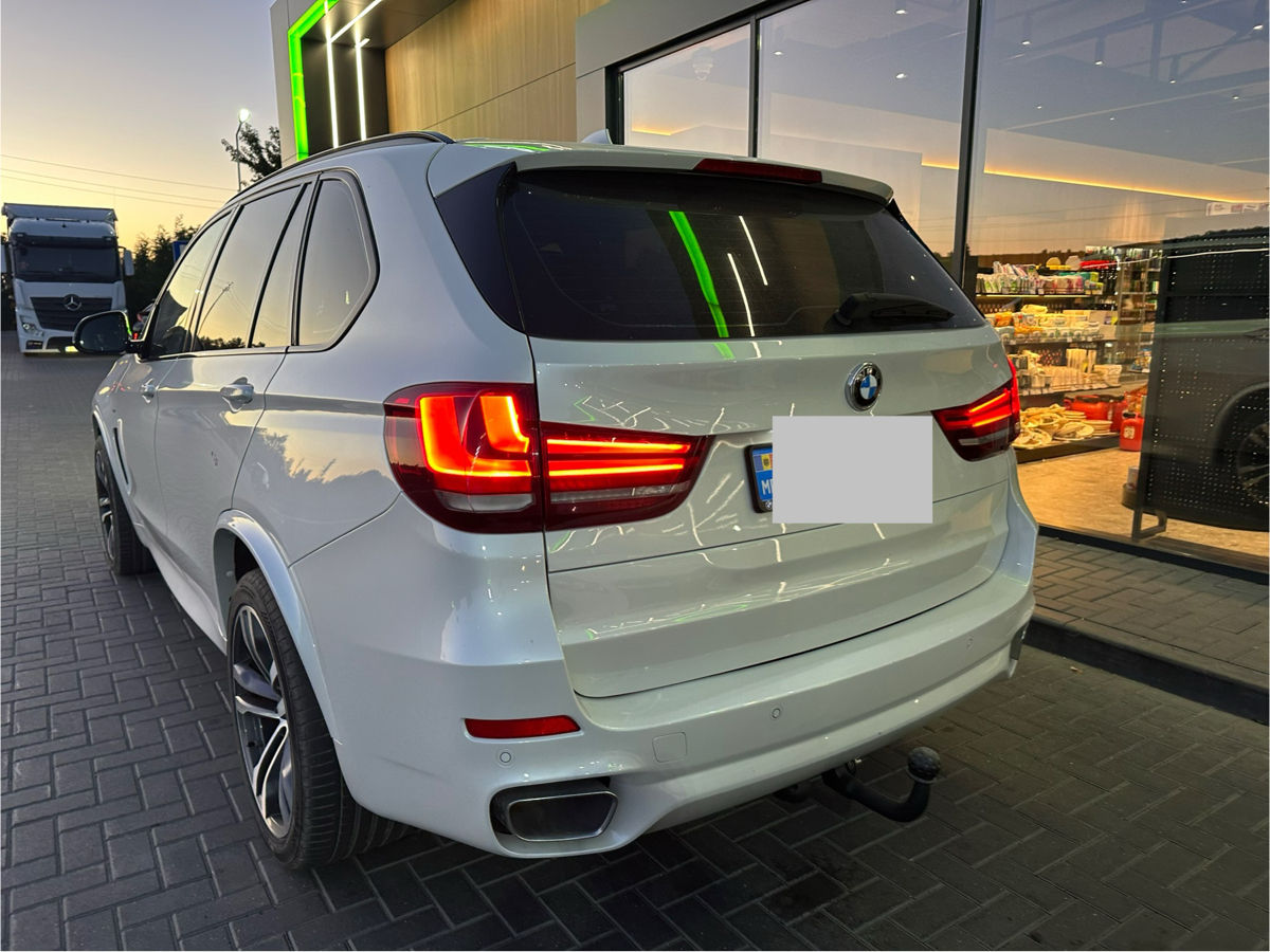 BMW X5 фото 0