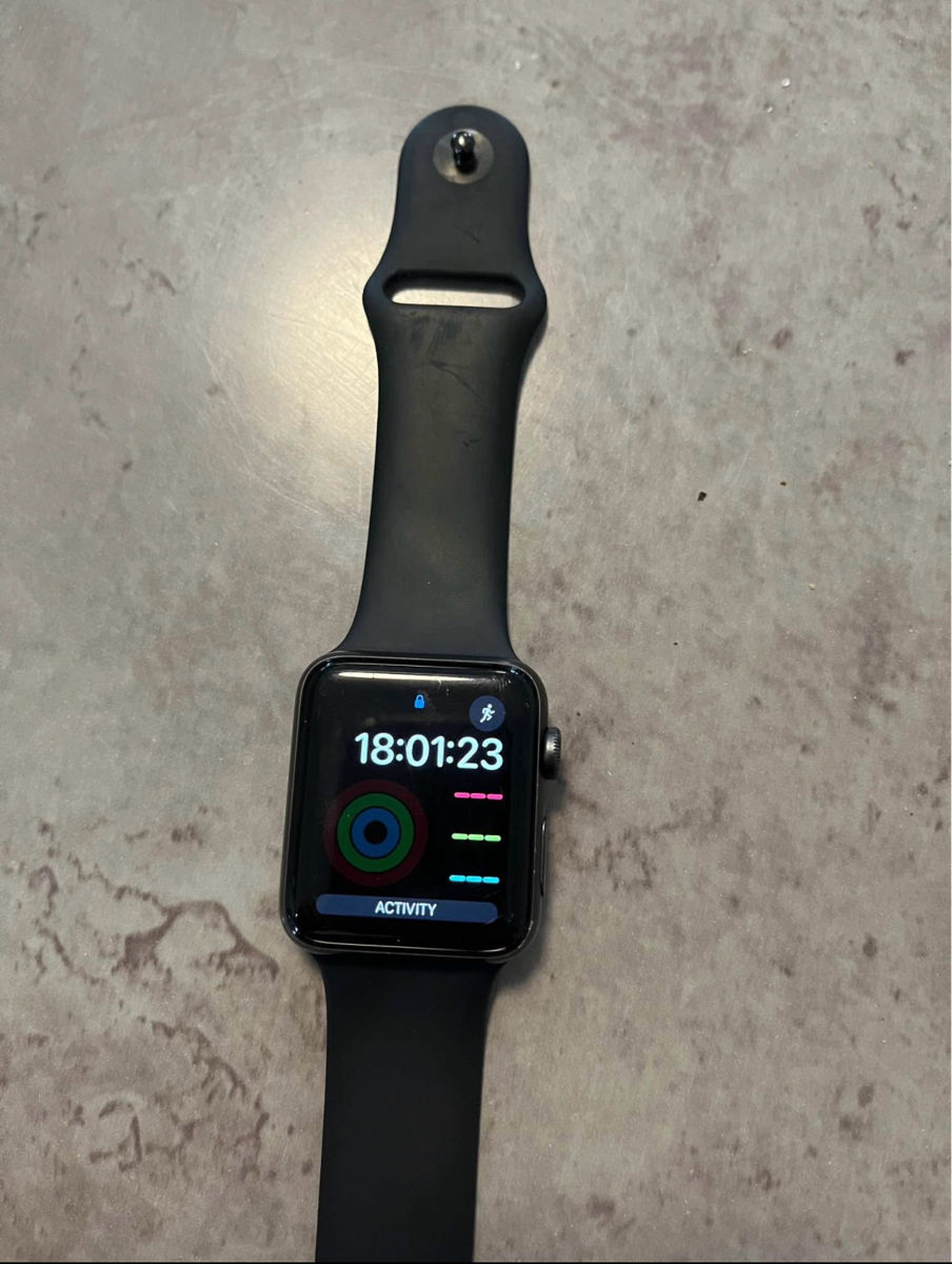 Apple Watch Series 3 (42mm, GPS) foto 2