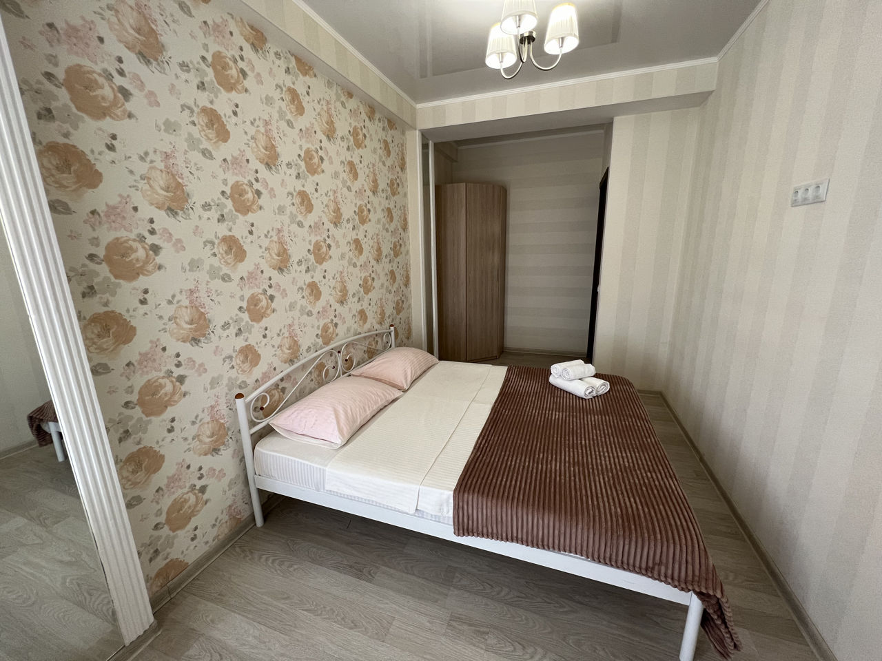 Apartament cu 2 camere, 60 m², Centru, Chișinău foto 4