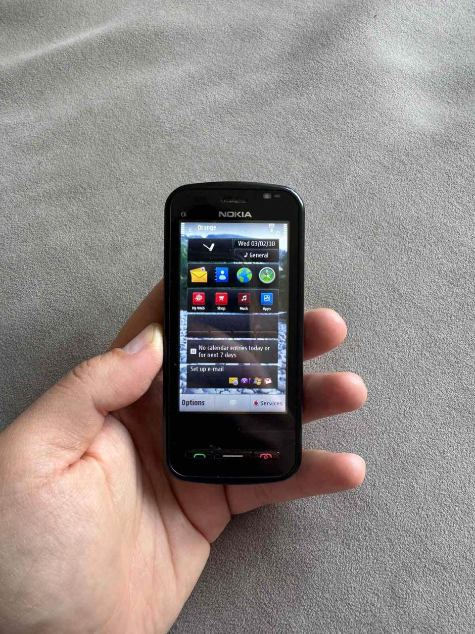 Nokia C6 foto 1