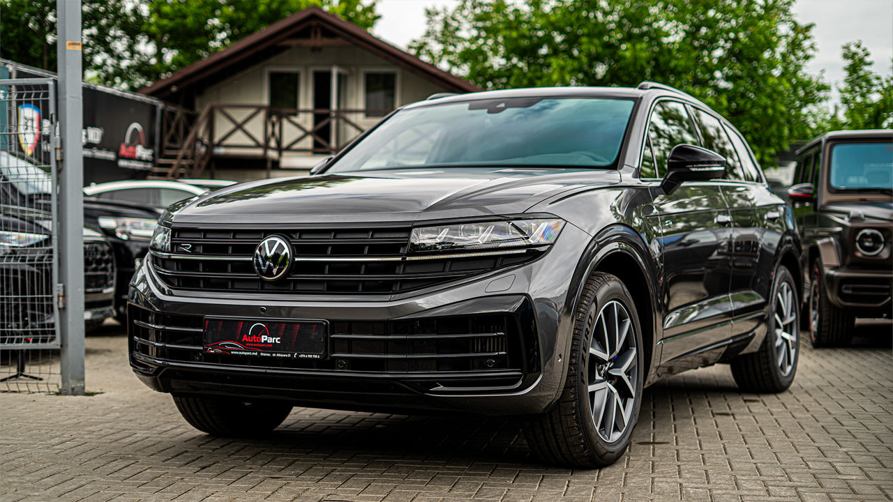Volkswagen Touareg foto 0