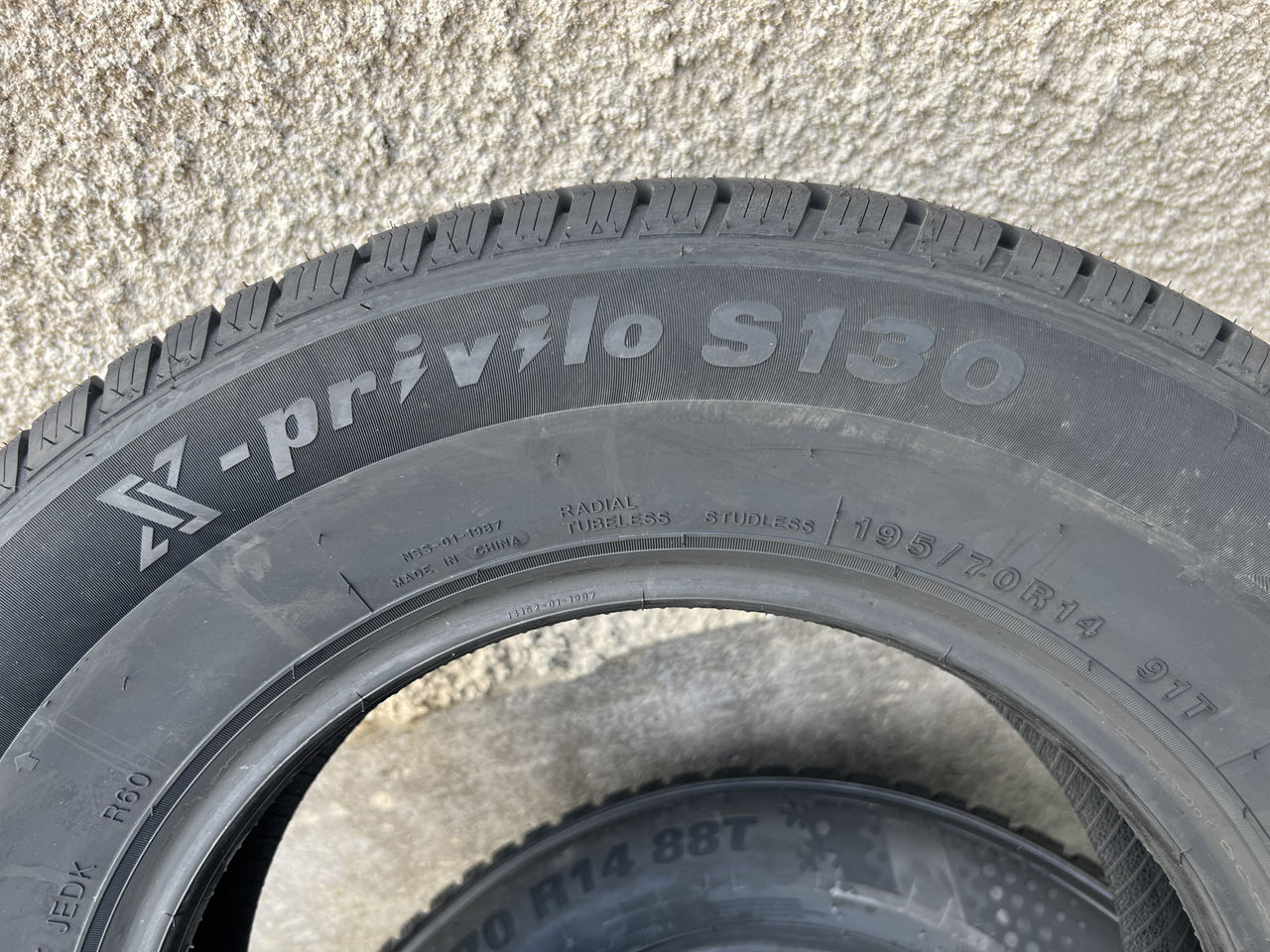 195/70 R14 Tracmax Xprivilo S130 Winter/ Доставка, livrare toata Moldova foto 6