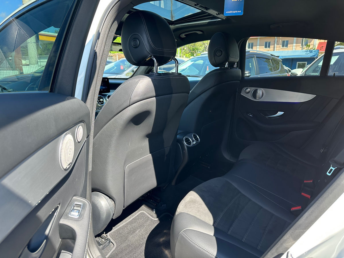 Mercedes GLC Coupe foto 7
