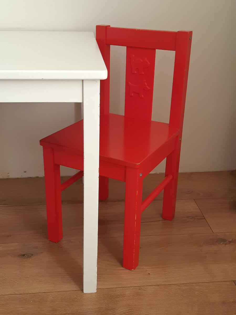 Se vinde masuta pentru copii IKEA foto 1