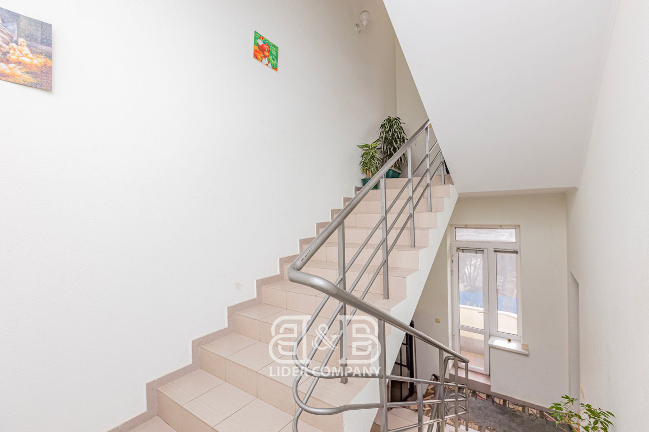 Spațiu Comercial în 5 nivele , Sectorul Ciocana Str. Petru Zadnipru foto 14