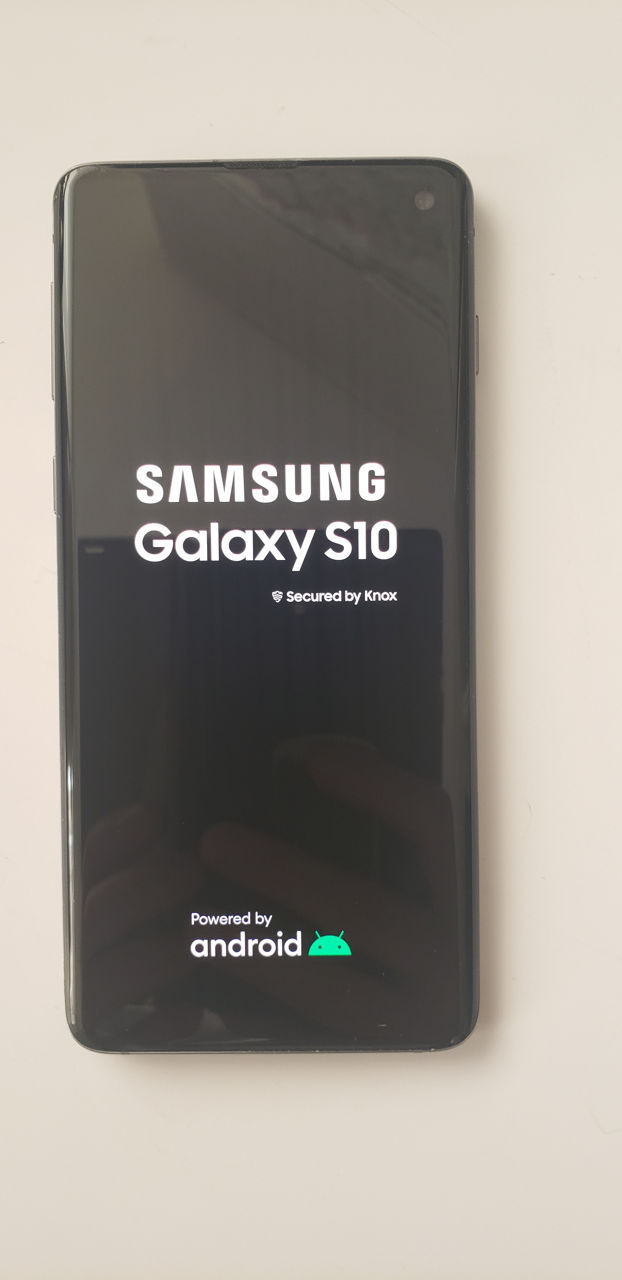 Samsung Galaxy S10 G973 128/8Gb хорошее состояние