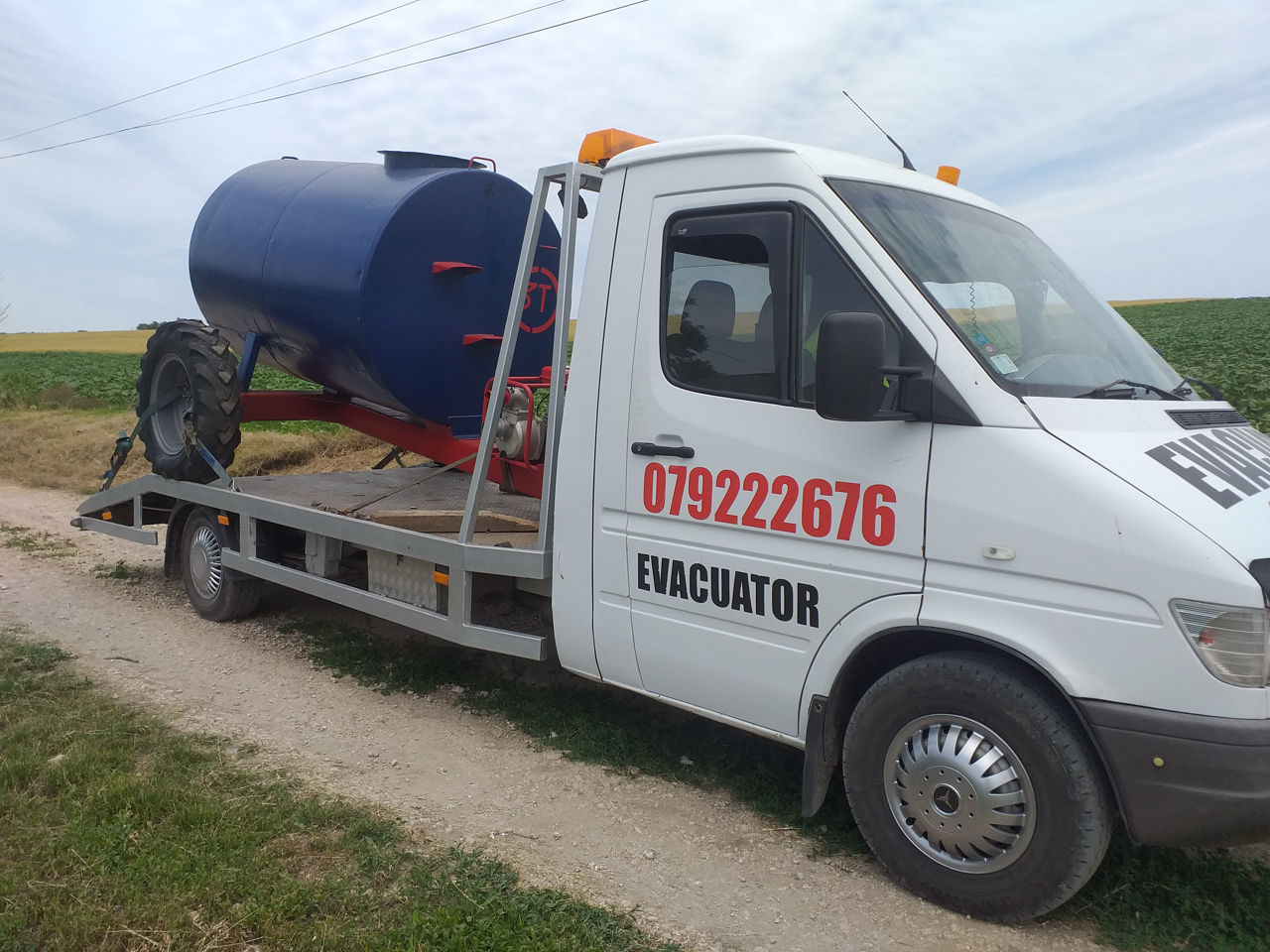 Evacuator Riscani  vama Costesti foto 2