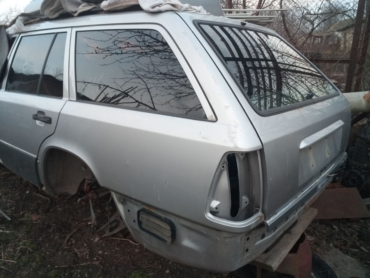 Mercedes e124 250d