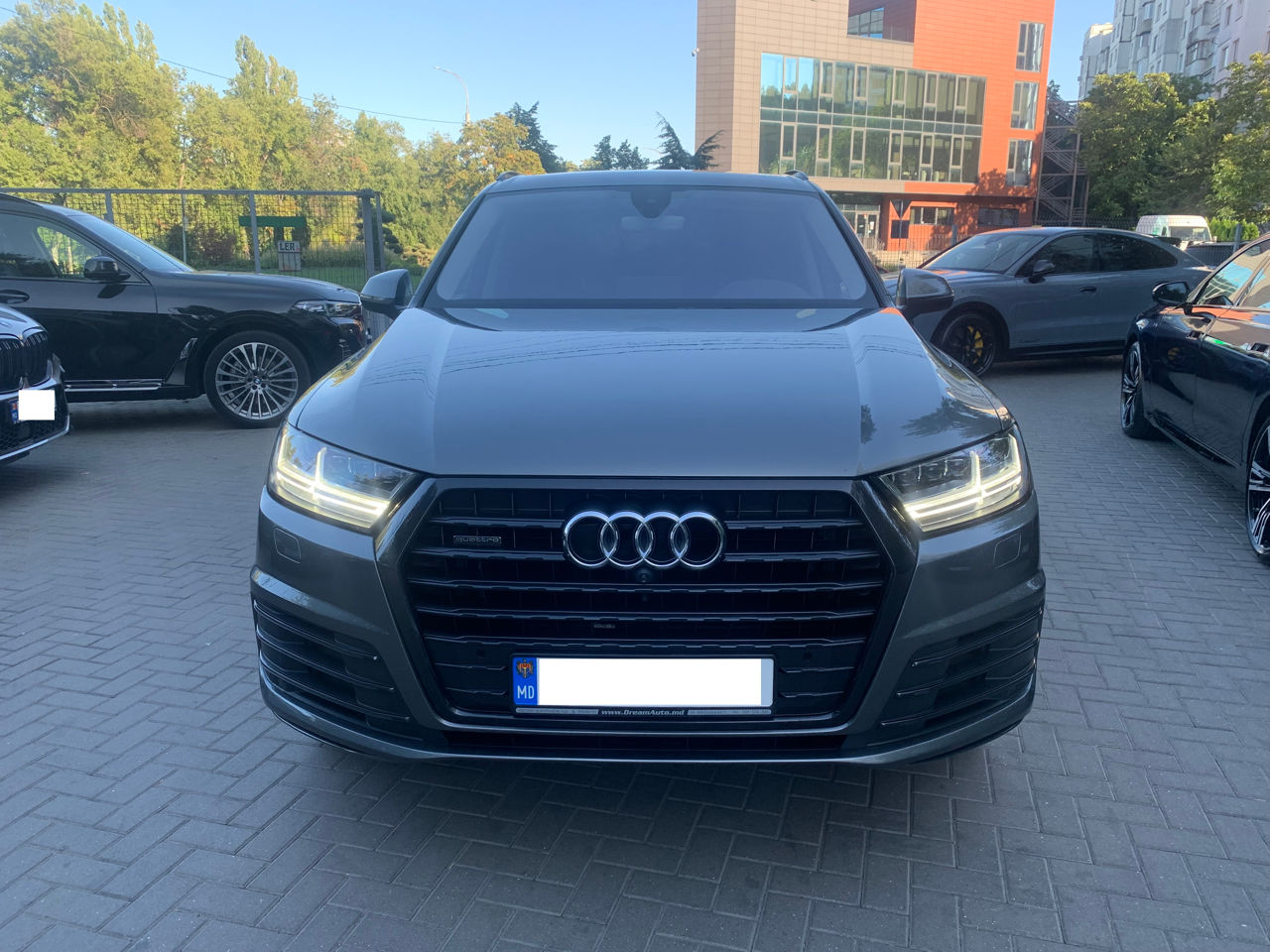 Audi Q7 foto 0