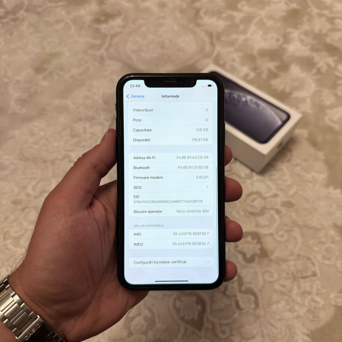 iPhone XR 128GB Black foto 9