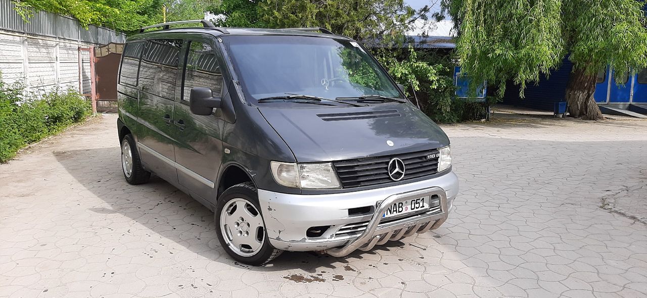 Mercedes бус