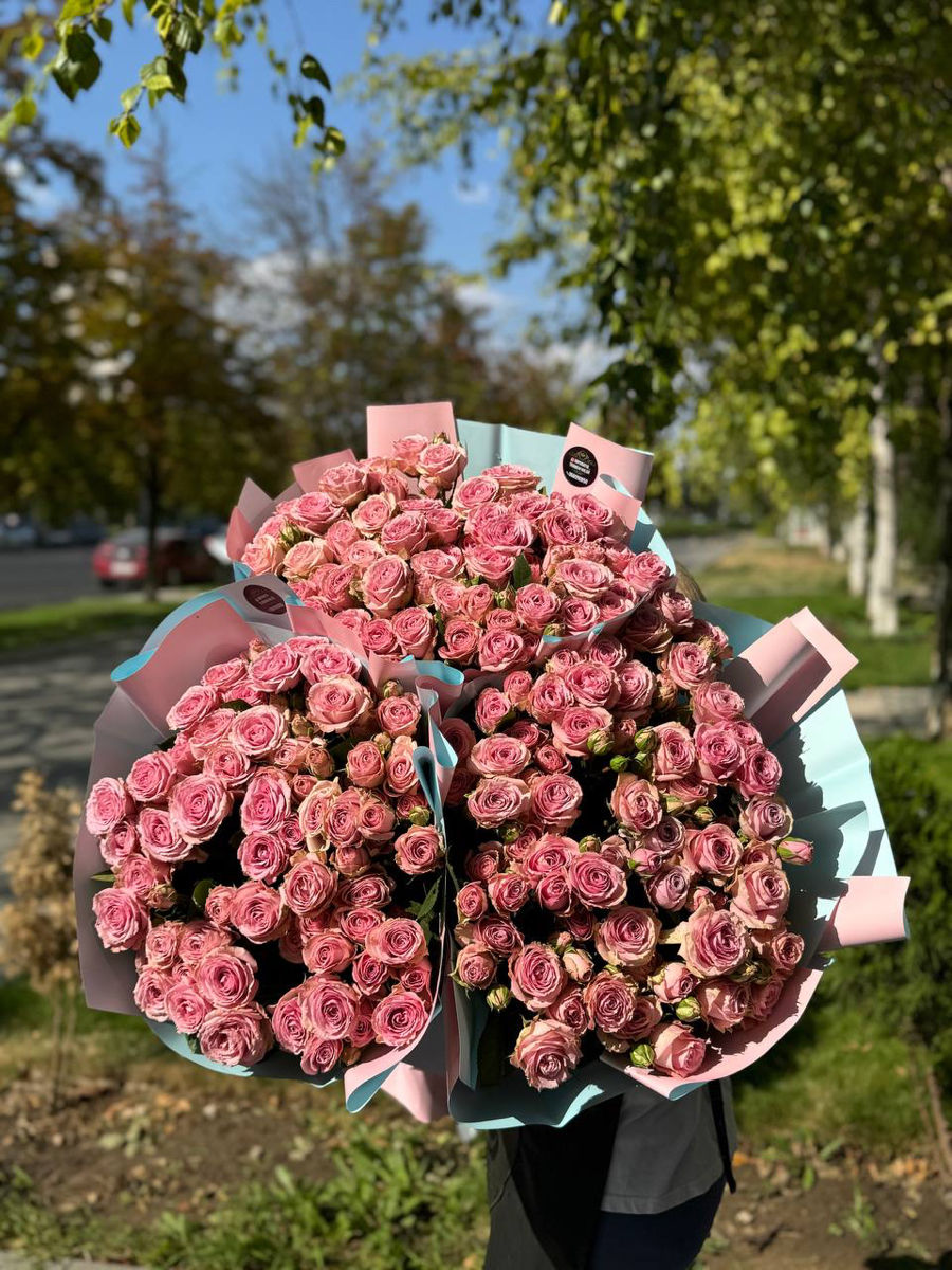 Buchete mari din crengute spray - Flori de sezon foto 4