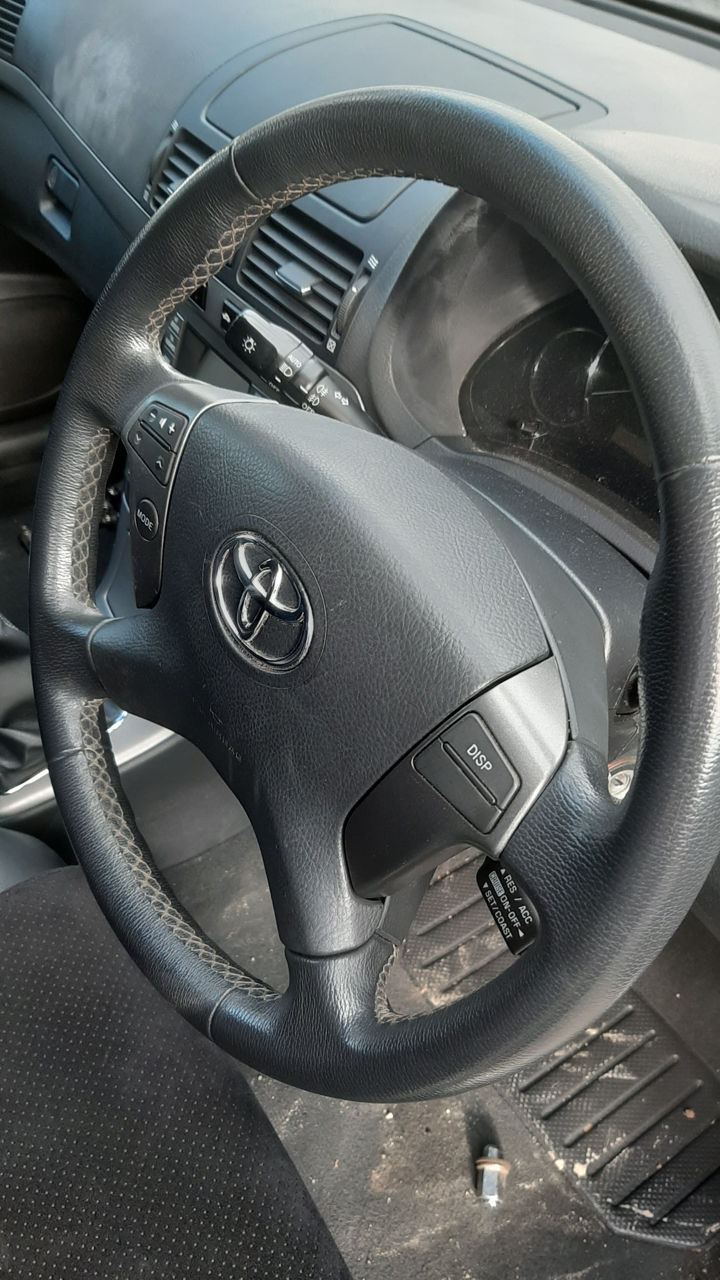 Toyota Avensis Piese foto 7