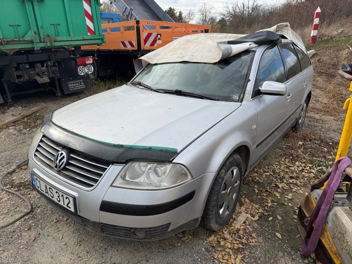 Volkswagen Passat 2002 г. с пробегом 234000 км, Дизель, 2500 €
