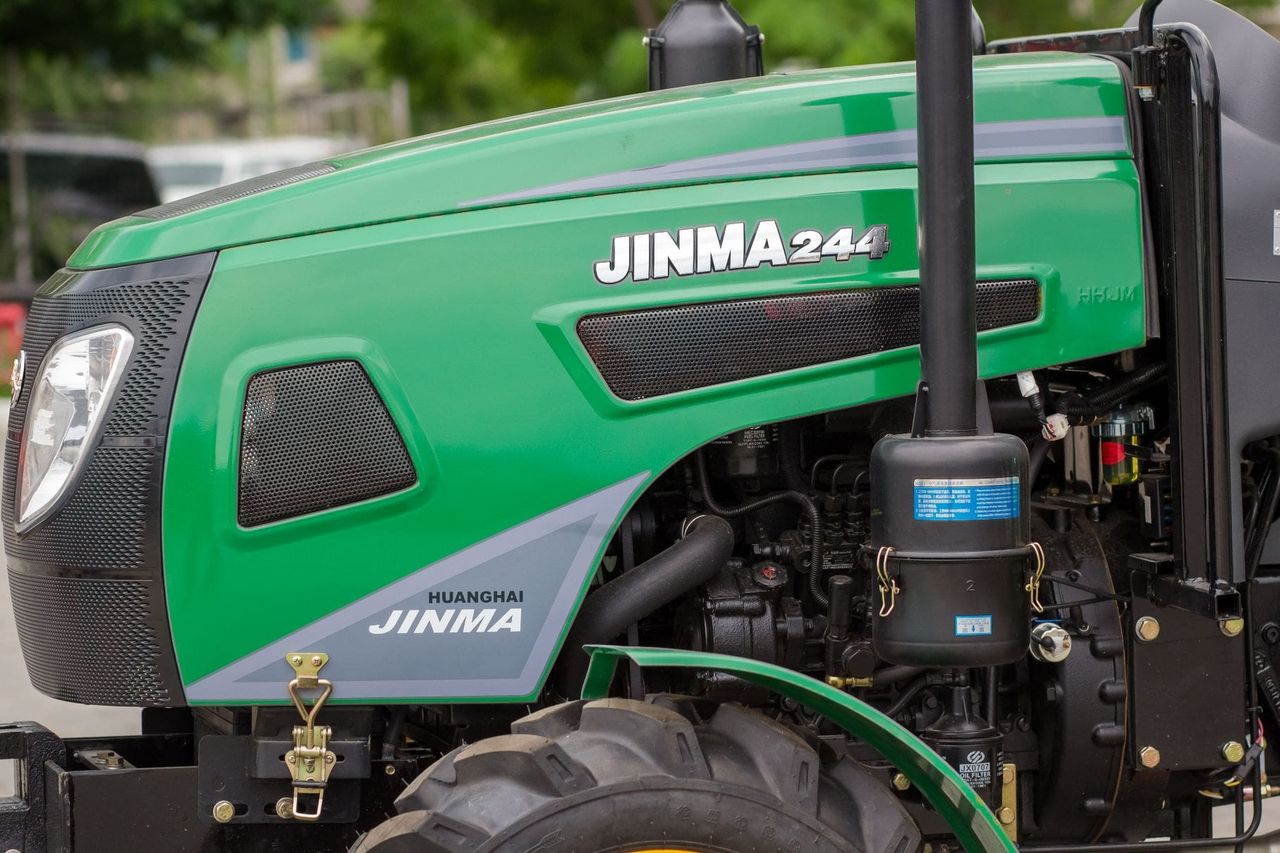 Nou tractoare agricole de model jinma 244 foto 10