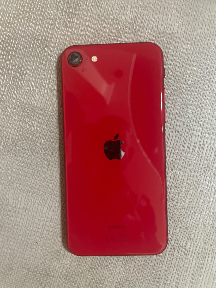 iPhone SE 64 GB