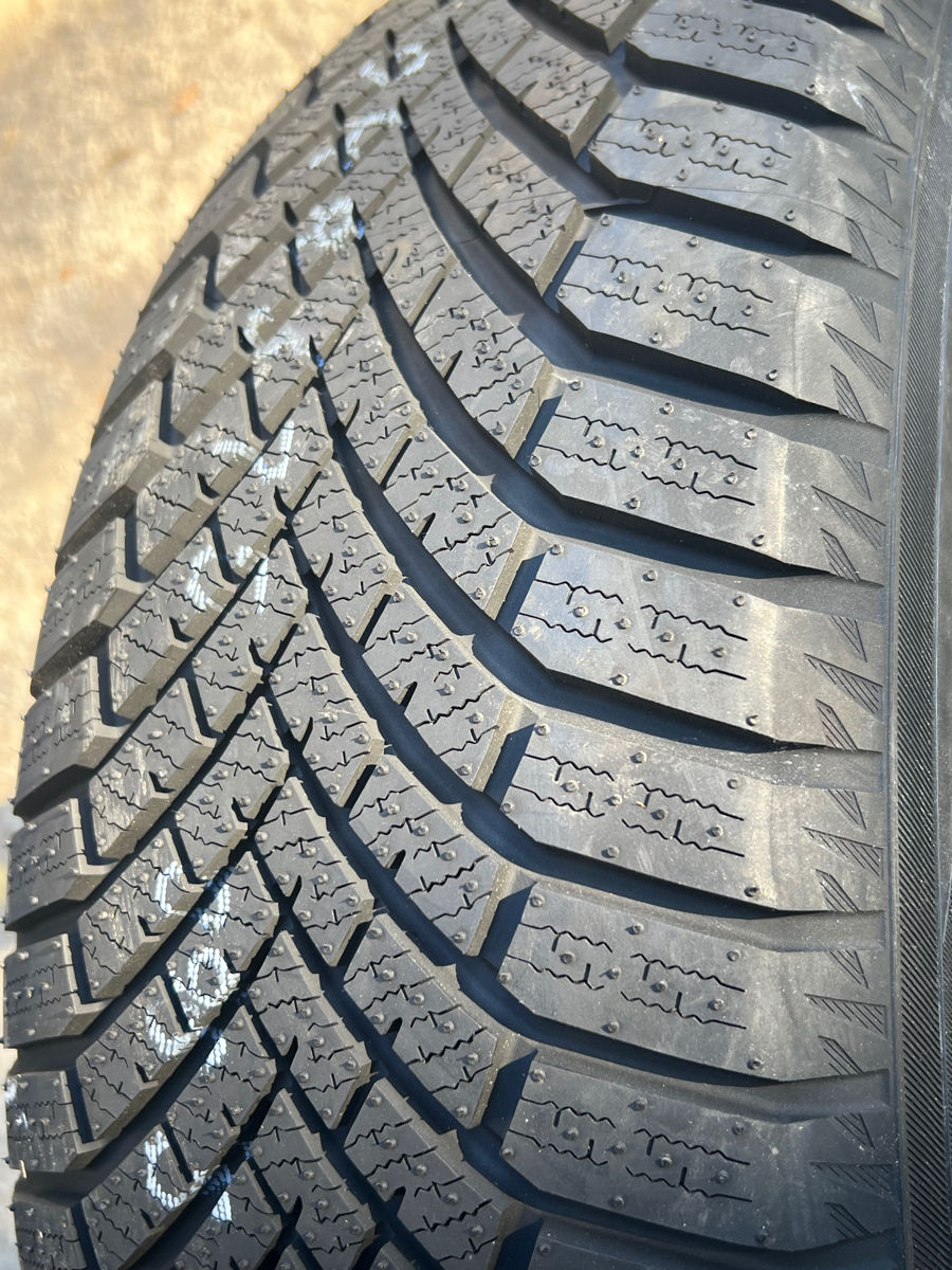 235/60 R19 Yokohama BlueEarth V906/ Доставка, livrare toata Moldova 2024 foto 4