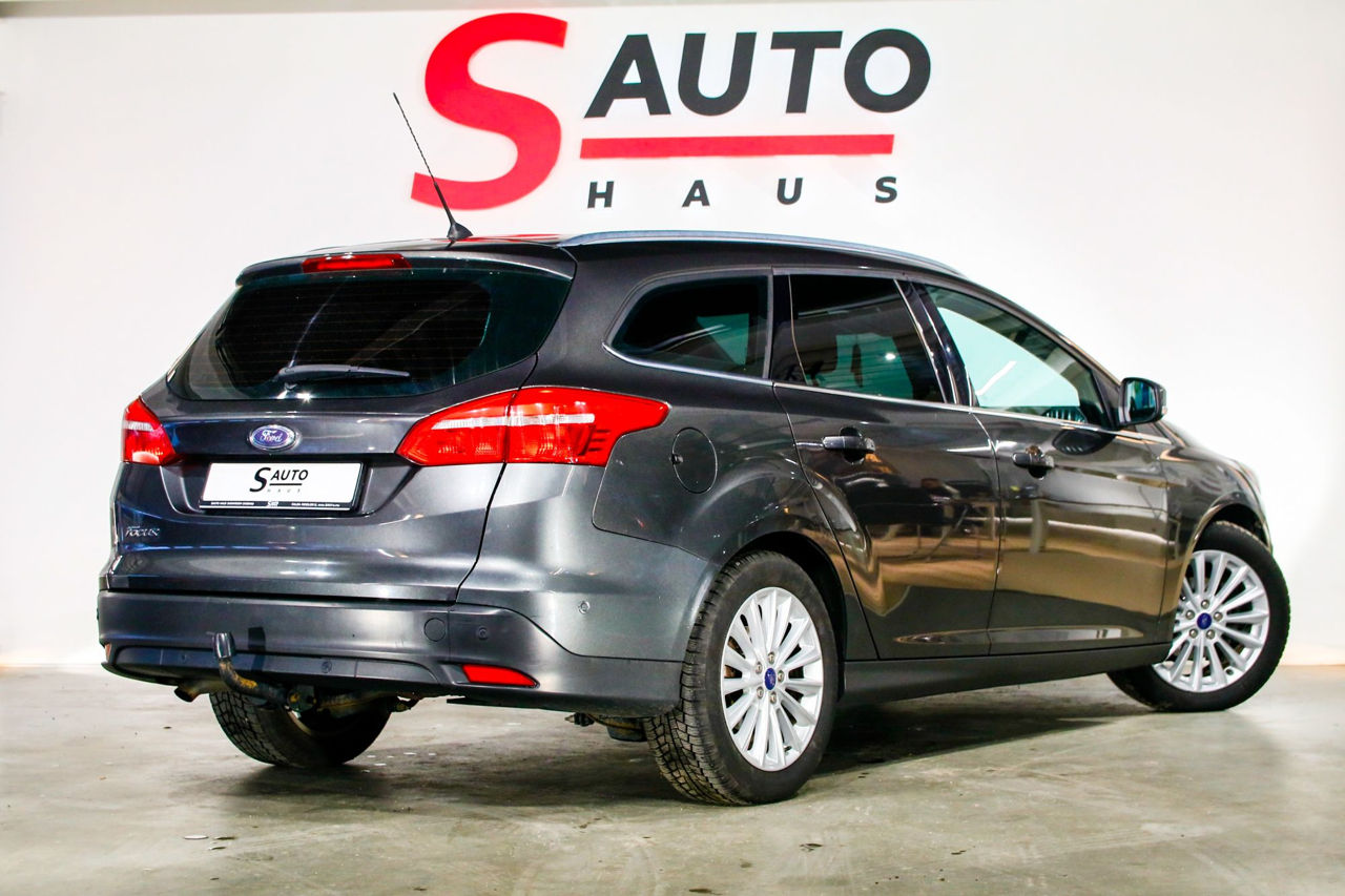 Ford Focus foto 2