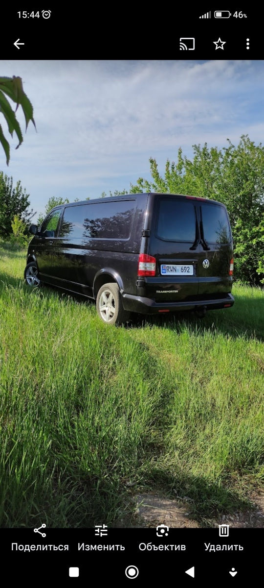 Volkswagen T 5 +,bază lungă,6 locuri,6viteze,140k.p.revizie tehnica 05.2026. фото 3