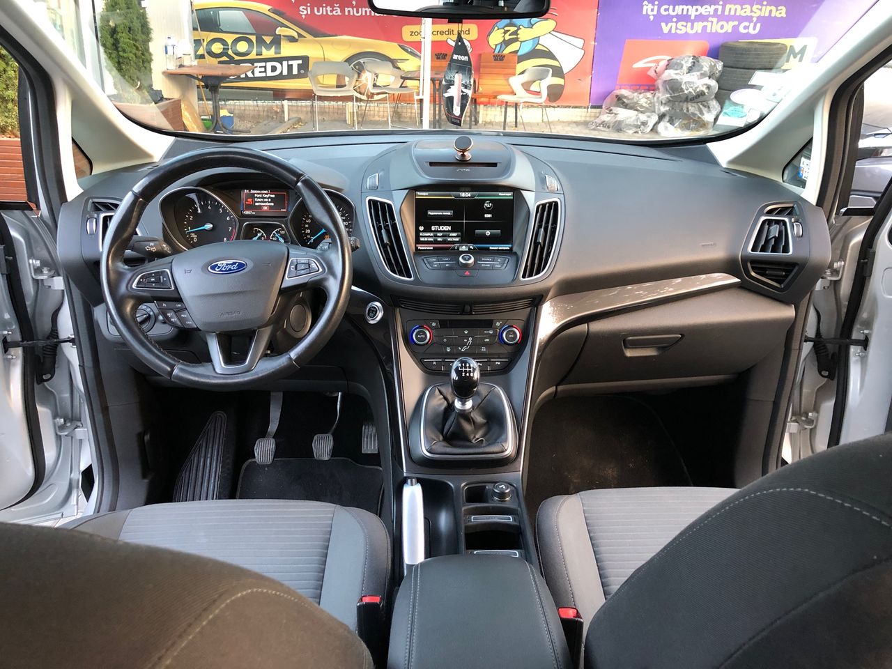 Ford C-Max фото 14