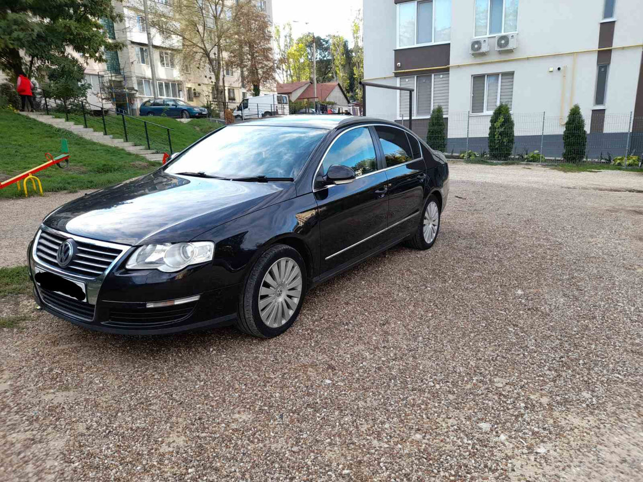 Dezmembrare Volkswagen passat b6 foto 0