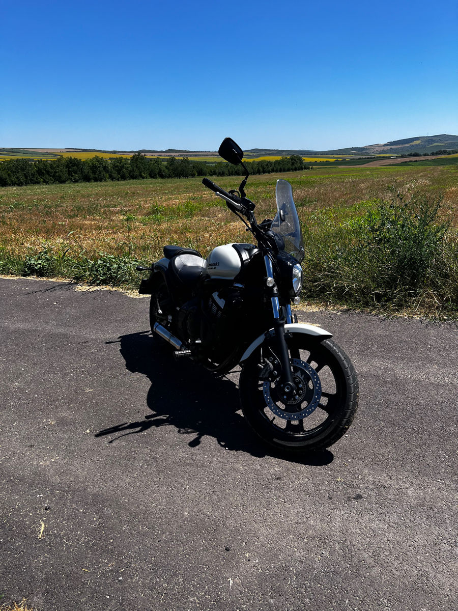 Kawasaki Vulcan S foto 2