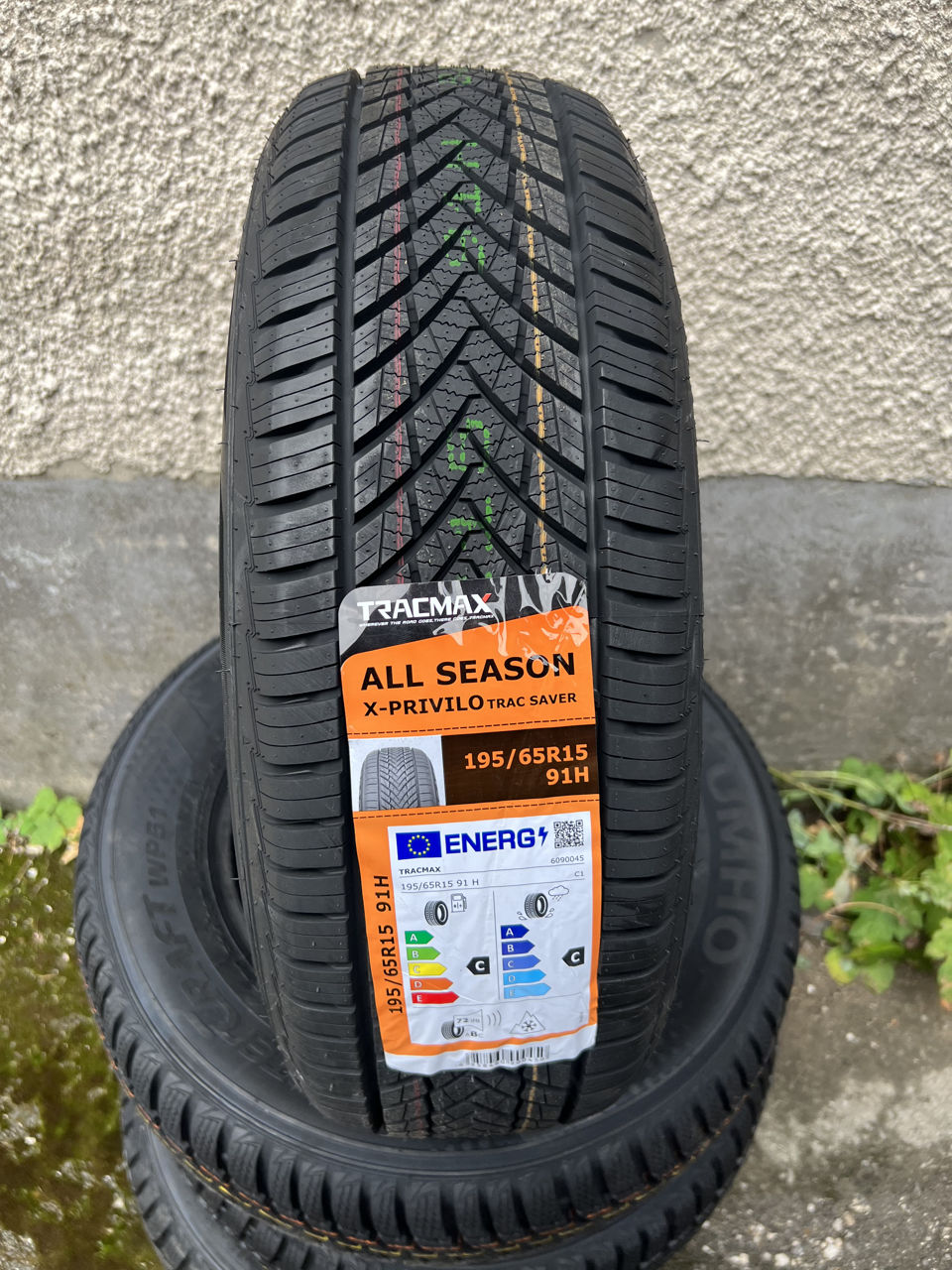 195/65 R15 Tracmax Allseason Trac saver (4 seasons)/ Доставка, livrare toata Moldova foto 0