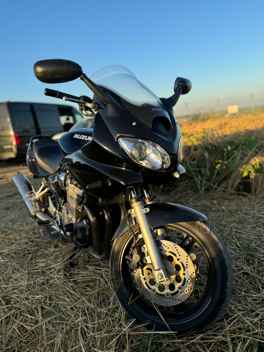 Suzuki GSF 600 S foto 2