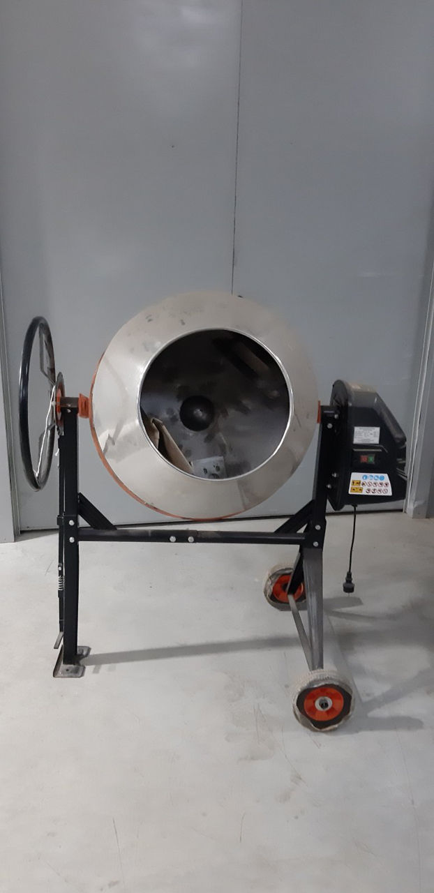 Смеситель пищевых продуктов 180 литров цена 18000лей