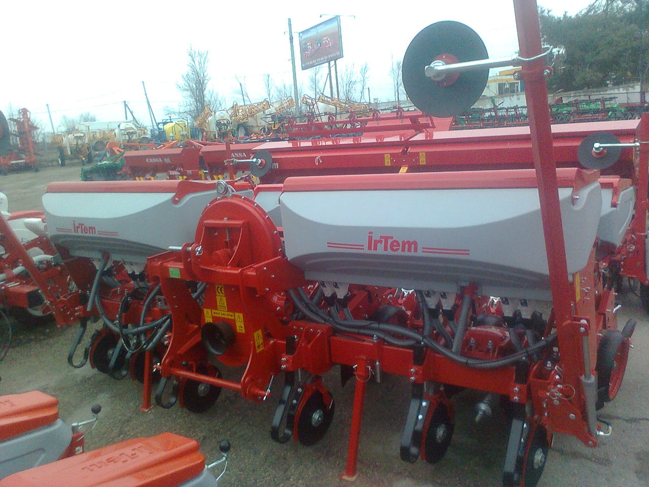Super pret! сеялки "irtem" турция!!   двудисковые (6-ти рядные) фото 3