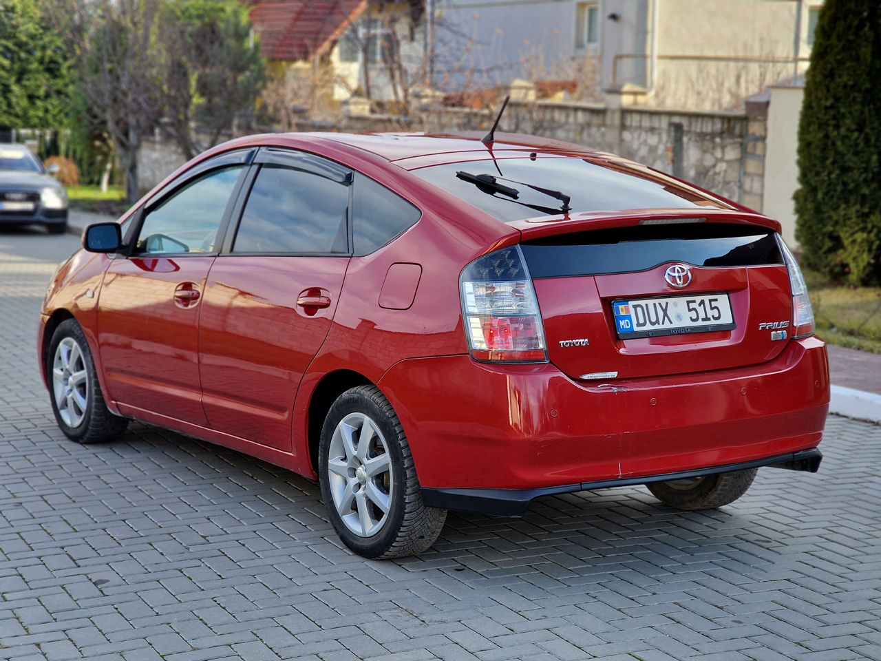 Toyota Prius фото 5