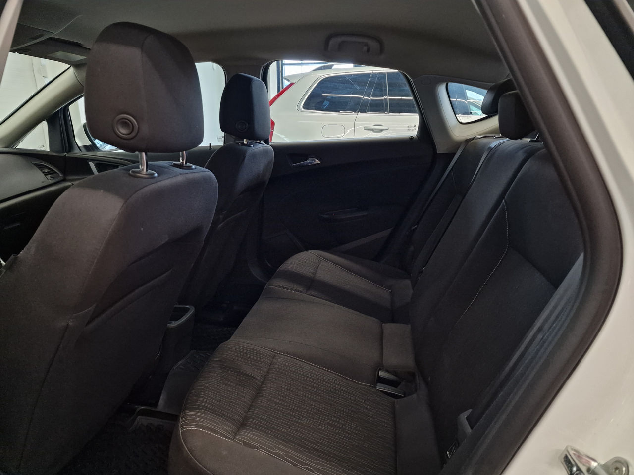 Opel Astra foto 8