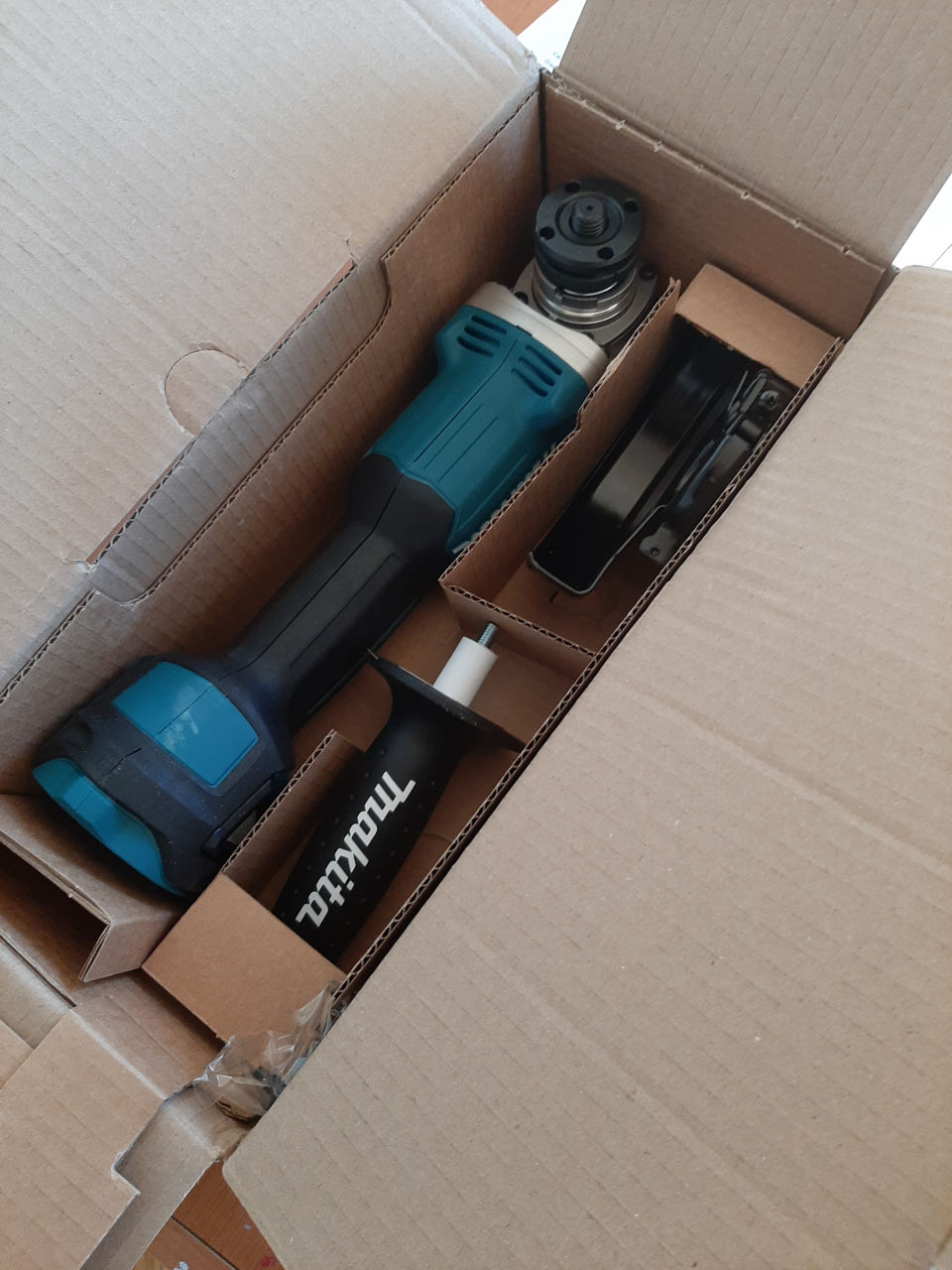 18 v makita