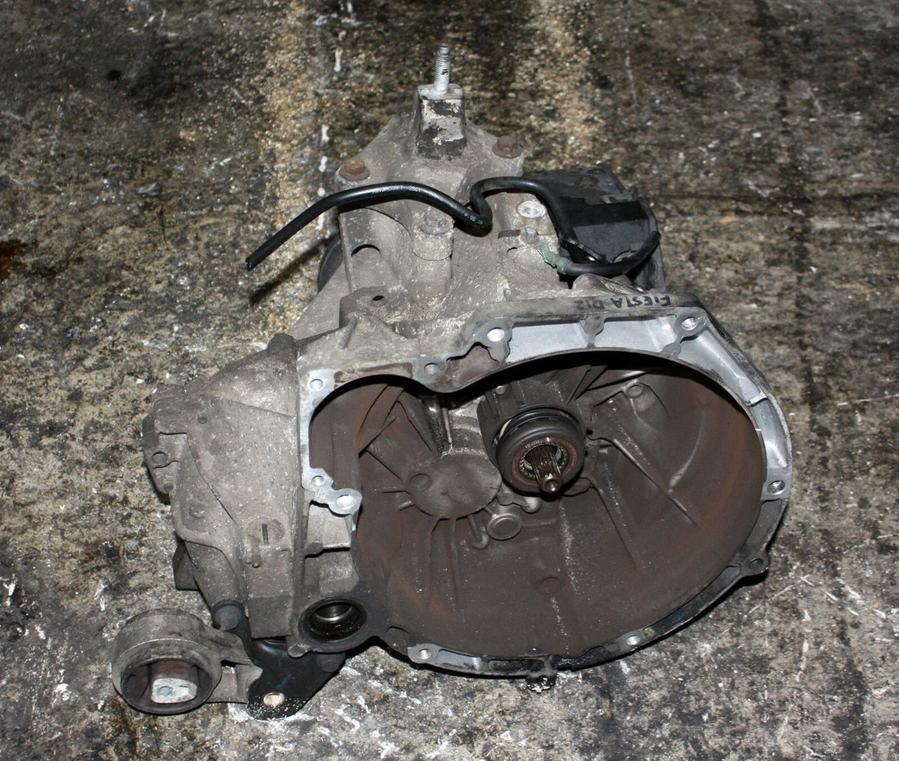 Cutie de viteze manuala Ford Fiesta  1.4 dizel  2002 - 2008 RENO MEGANE 3 foto 0